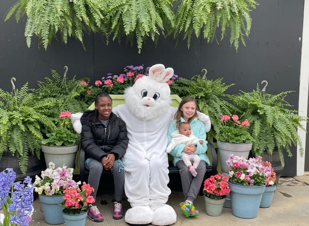 FREE Easter Bunny Visit w/food donation